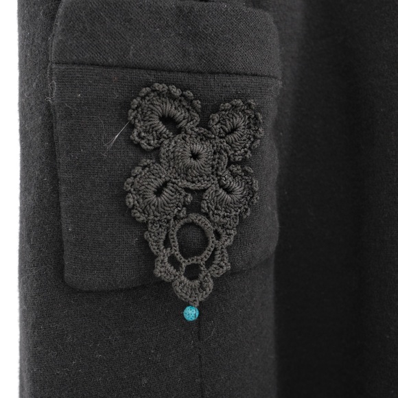 Bernard Cowan Vintage wool black buttoned cape - Picture 8 of 10